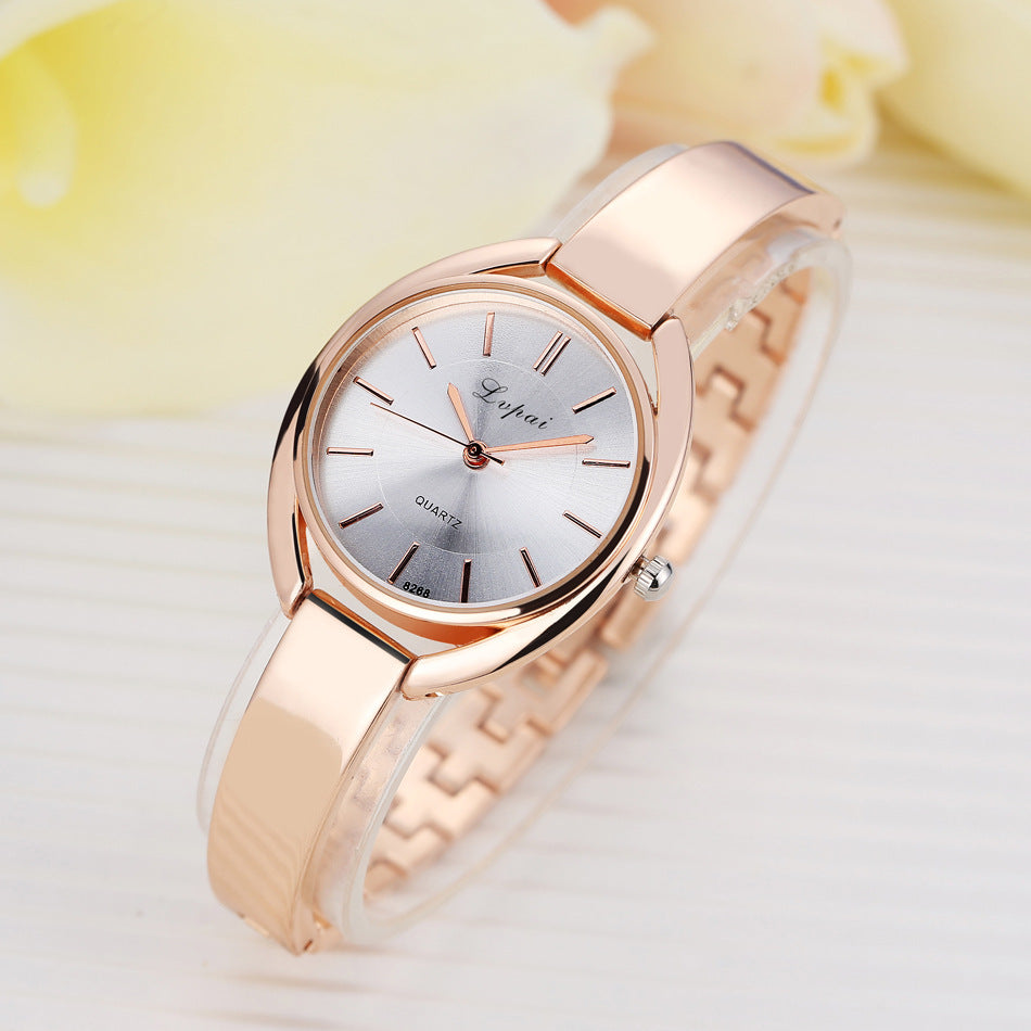 18 5000 Ladies Korean Fashion Steel Band Diamond High-End Watch