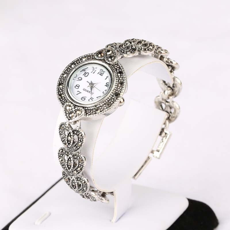 Enchanting Bohemian Rhinestone Crystal Heart Bracelet Watch