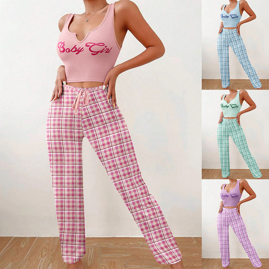 CozyCharm™ Women's Plaid Pajama Set – Stylish & Comfortable Sleepwear