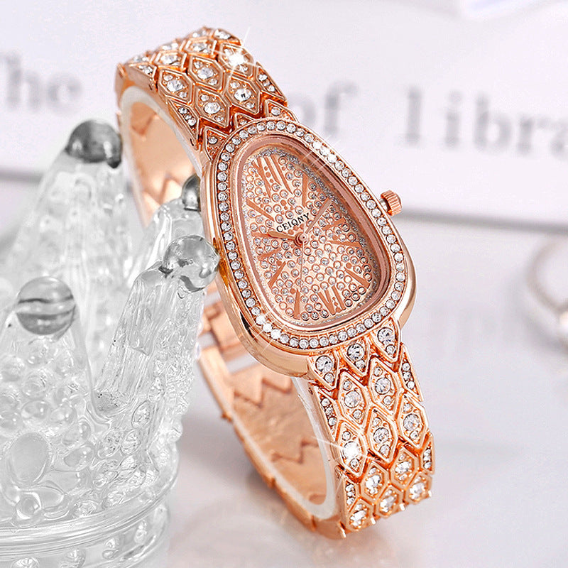 Diamond-Studded Steel Chain Fashion Watch